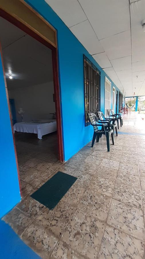 Rooms Palmeras Cahuita Kültér fotó