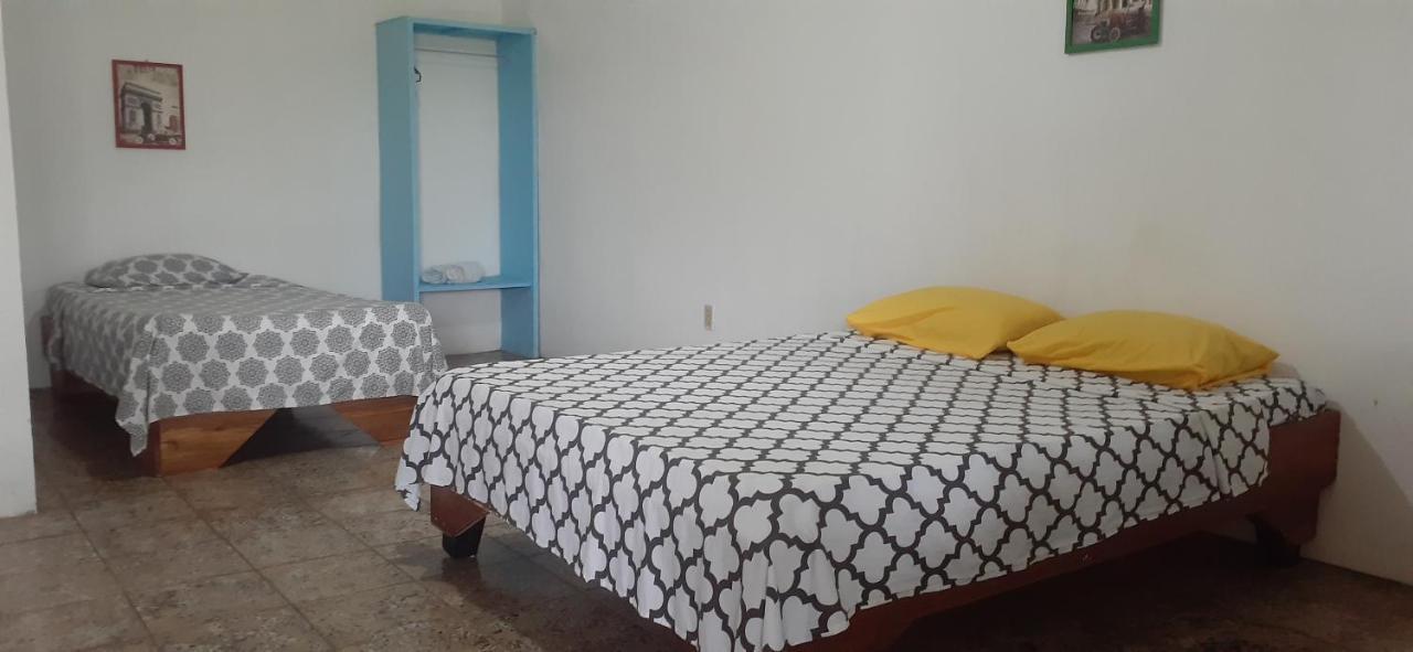 Rooms Palmeras Cahuita Kültér fotó