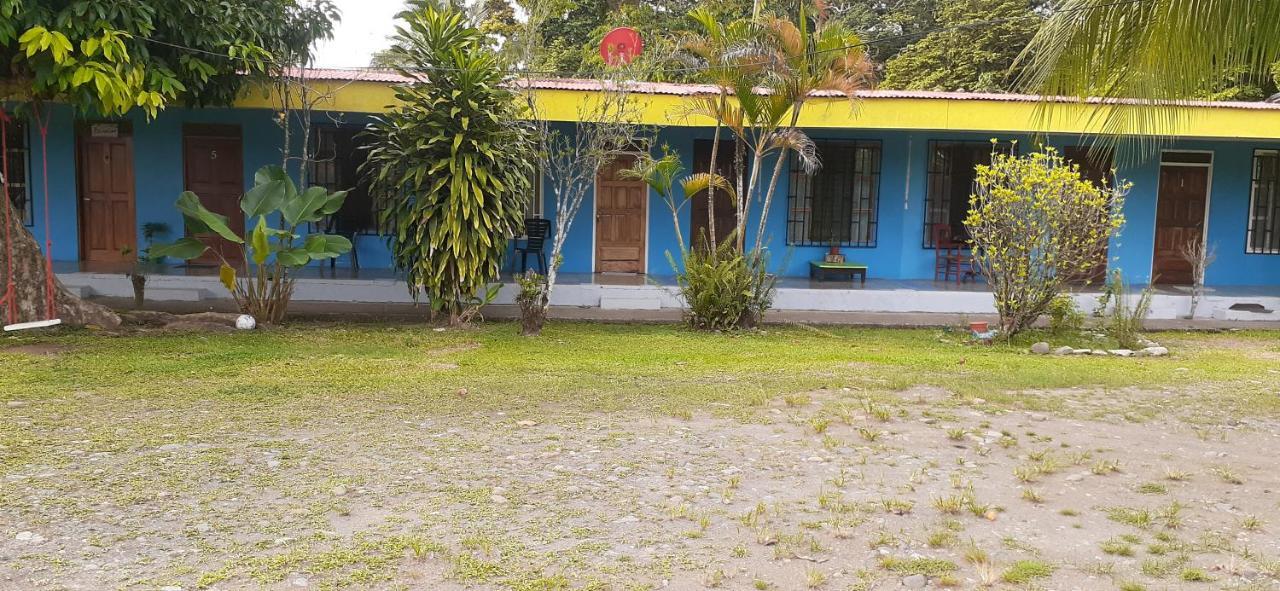 Rooms Palmeras Cahuita Kültér fotó